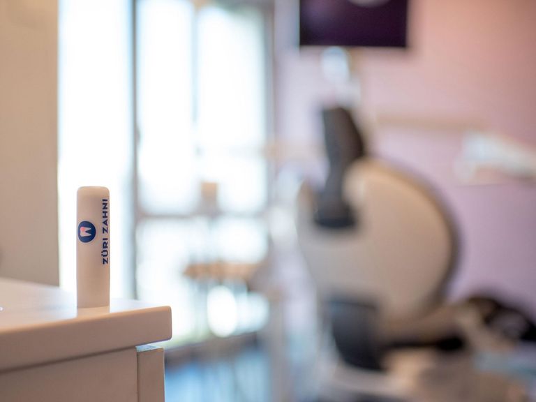 Impressions of the Züri Zahni dental practice – image 4